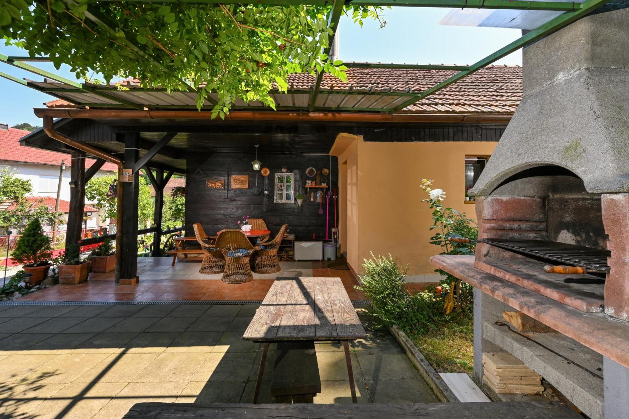 Kuca Viola, Traditional Wooden House In Тухель Екстер'єр фото